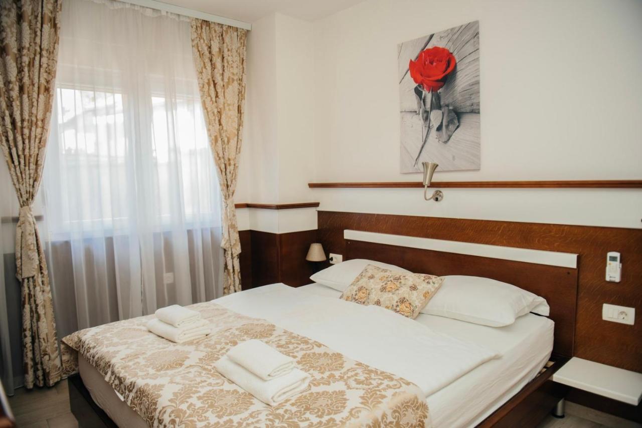 Hotel - Villa Lejla Мостар Экстерьер фото