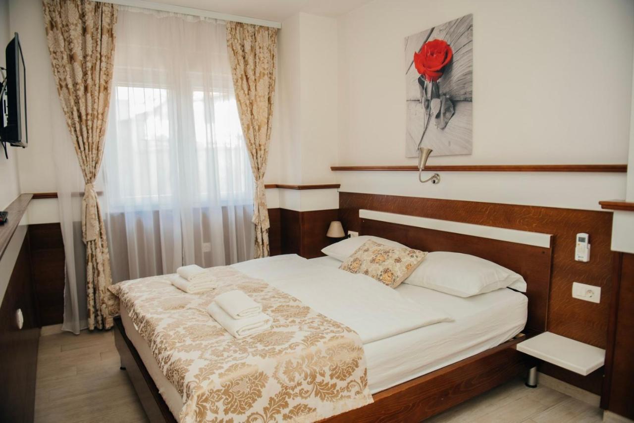 Hotel - Villa Lejla Мостар Экстерьер фото