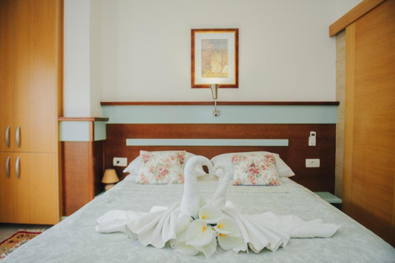 Hotel - Villa Lejla Мостар Экстерьер фото