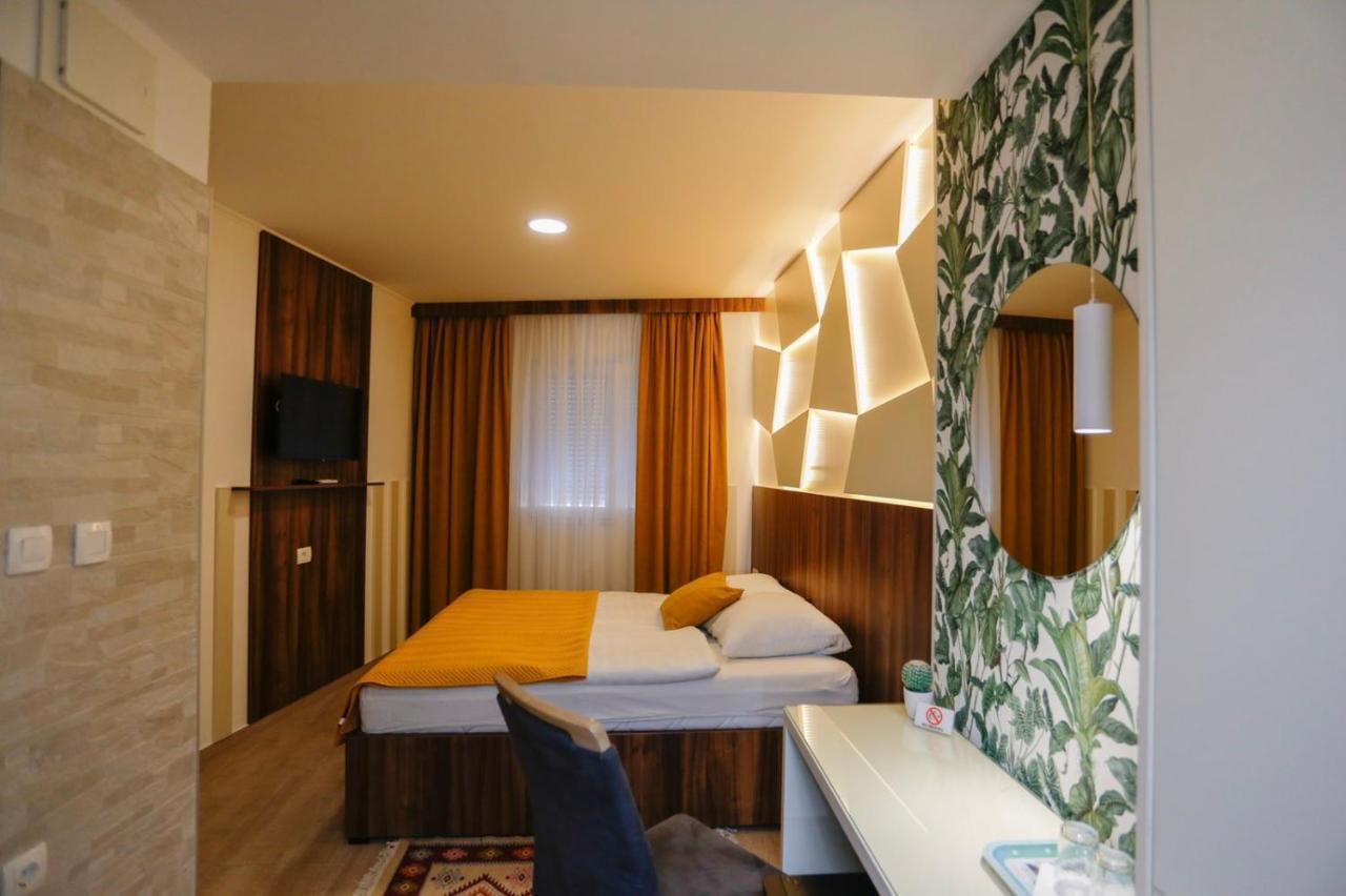 Hotel - Villa Lejla Мостар Экстерьер фото
